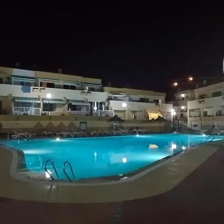 Luminoso Y Con Airco - D4 - Frente A La Piscina En Mareverde