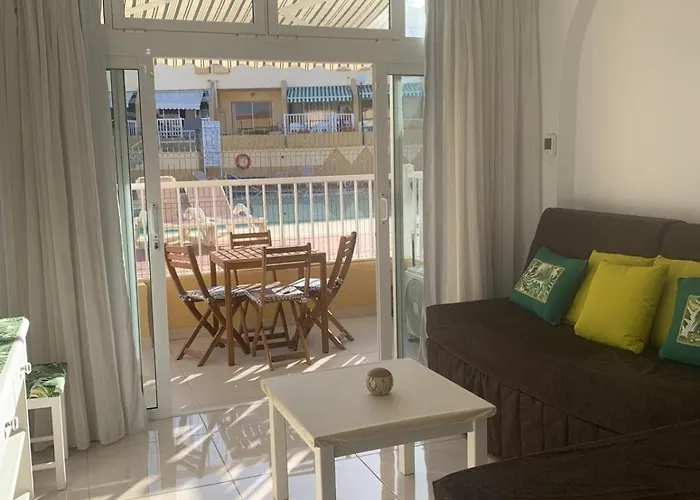 Luminoso Y Con Airco - D4 - Frente A La Piscina En Mareverde * Costa Adeje (Tenerife)